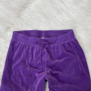 Vintage 2000s purple sweatpants by Juicy Couture 💜